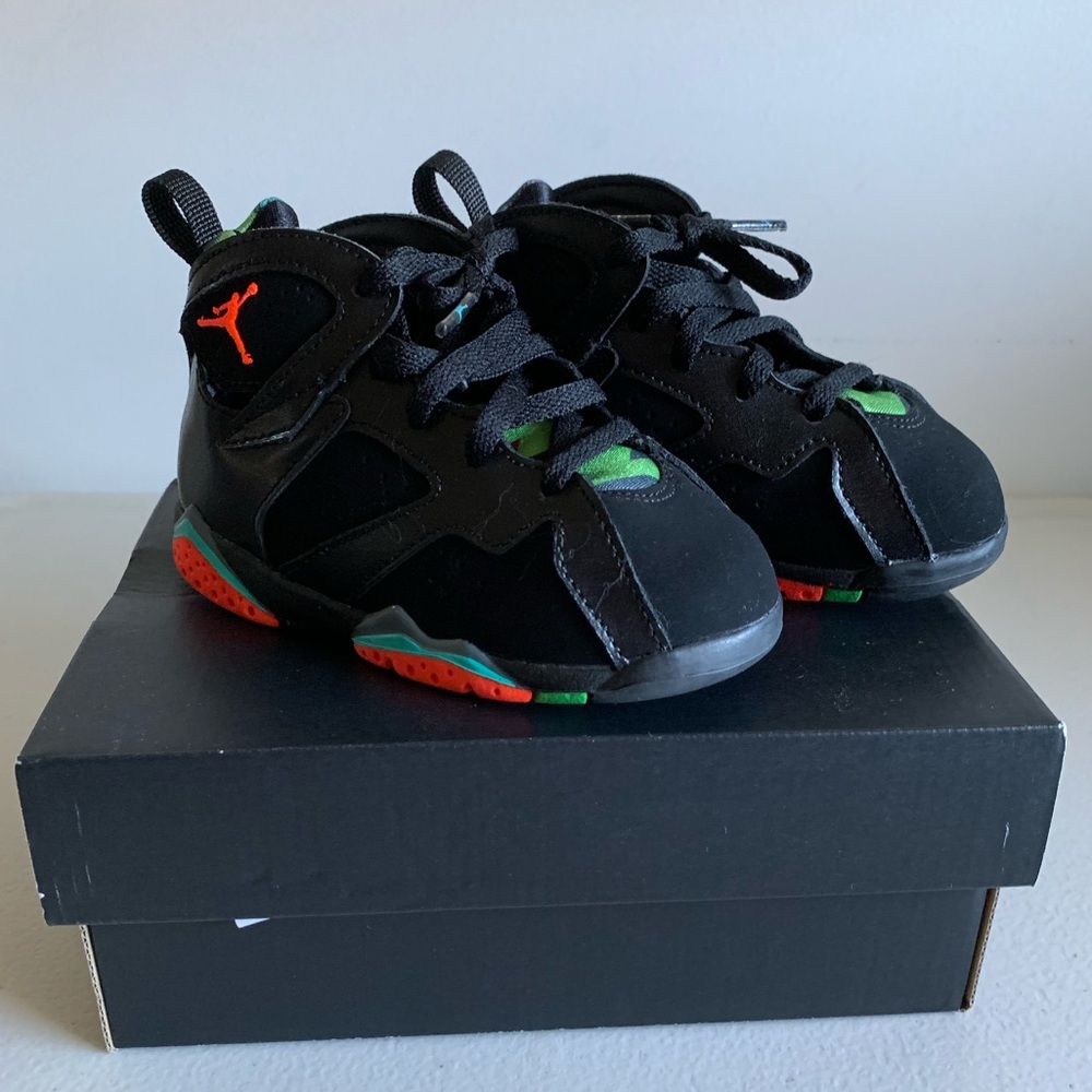 Jordan - 7 Retro shoes